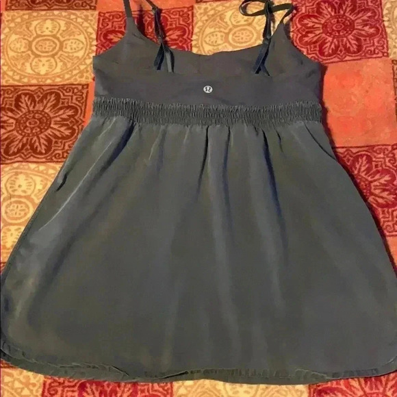 Lululemon bliss  tank - Picture 3 of 7